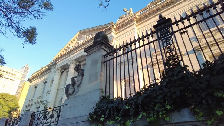Palazzo-museo in stile francese.