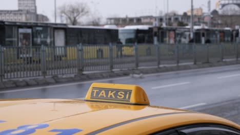 istanbul taxi in the city