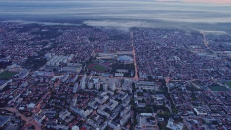 Ciudad-De-Zadar-En-Dalmacia-Croacia-Durante-El-Amanecer-De-La-Mañana,-Paisaje-Urbano,-Antena