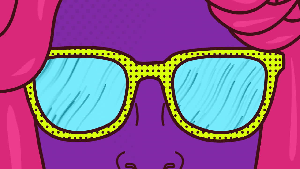 animación de una mujer con gafas icono sobre formas púrpuras en movimiento