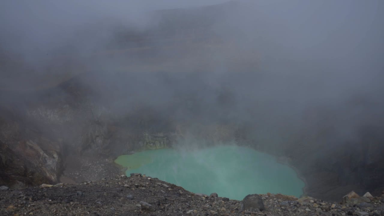 вулкан санта-ана кратер бирюзовое серное озеро, сальвадор центральная америка