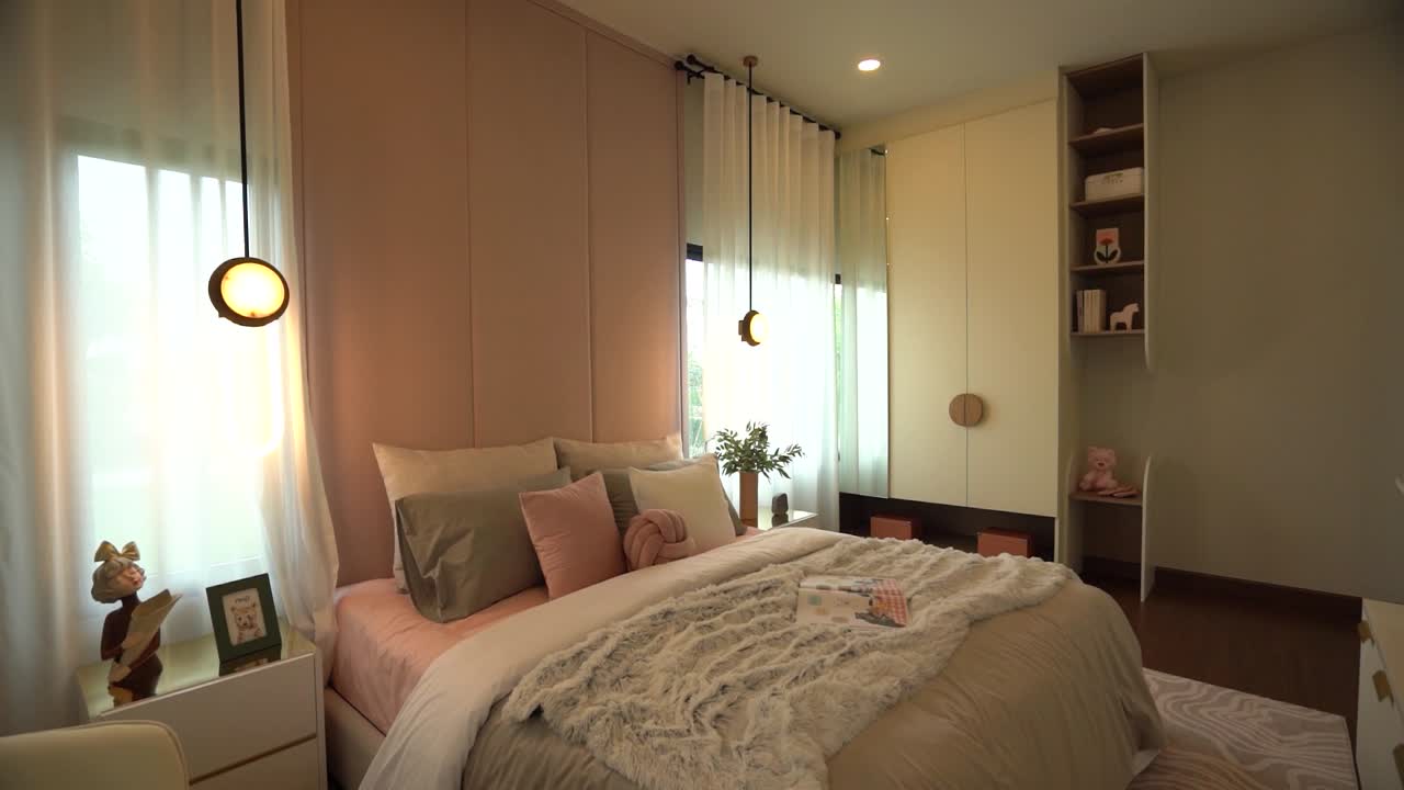 Design d'Interni per Camera da Letto Padronale in Colori Pastello, Carino ed Elegante