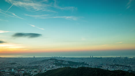 barcelone tibidabo lever du soleil 4k 04