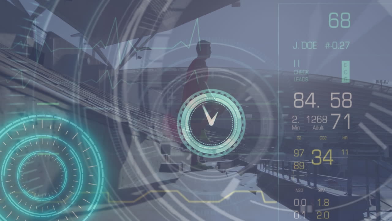 animación del procesamiento de datos sobre el corredor y el reloj caucásico.