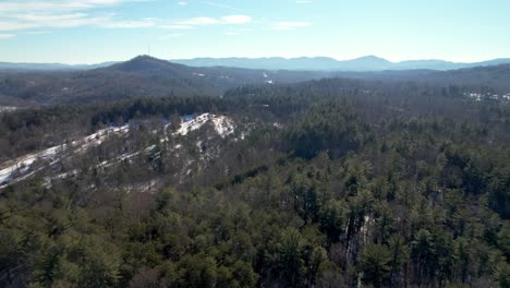 Die-Buschberge-Aus-Der-Luft-In-Wilkes-County,-North-Carolina,-In-Der-Nähe-Von-Wilkesboro,-North-Wilkesboro-Und-Boone,-North-Carolina