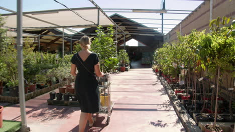 Mother-and-daughter-in-a-flower-shop