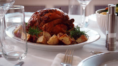 Rosh-hashanah-food-on-a-table-set-for-Shabbat