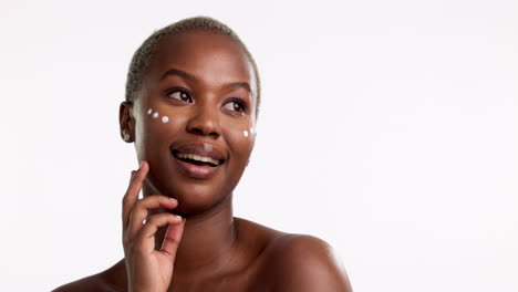 Crema-Facial,-Cuidado-De-La-Piel-Y-Mujer-Negra-Feliz