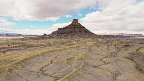 picturesque landscape of valley with rocky mountain in wayne county