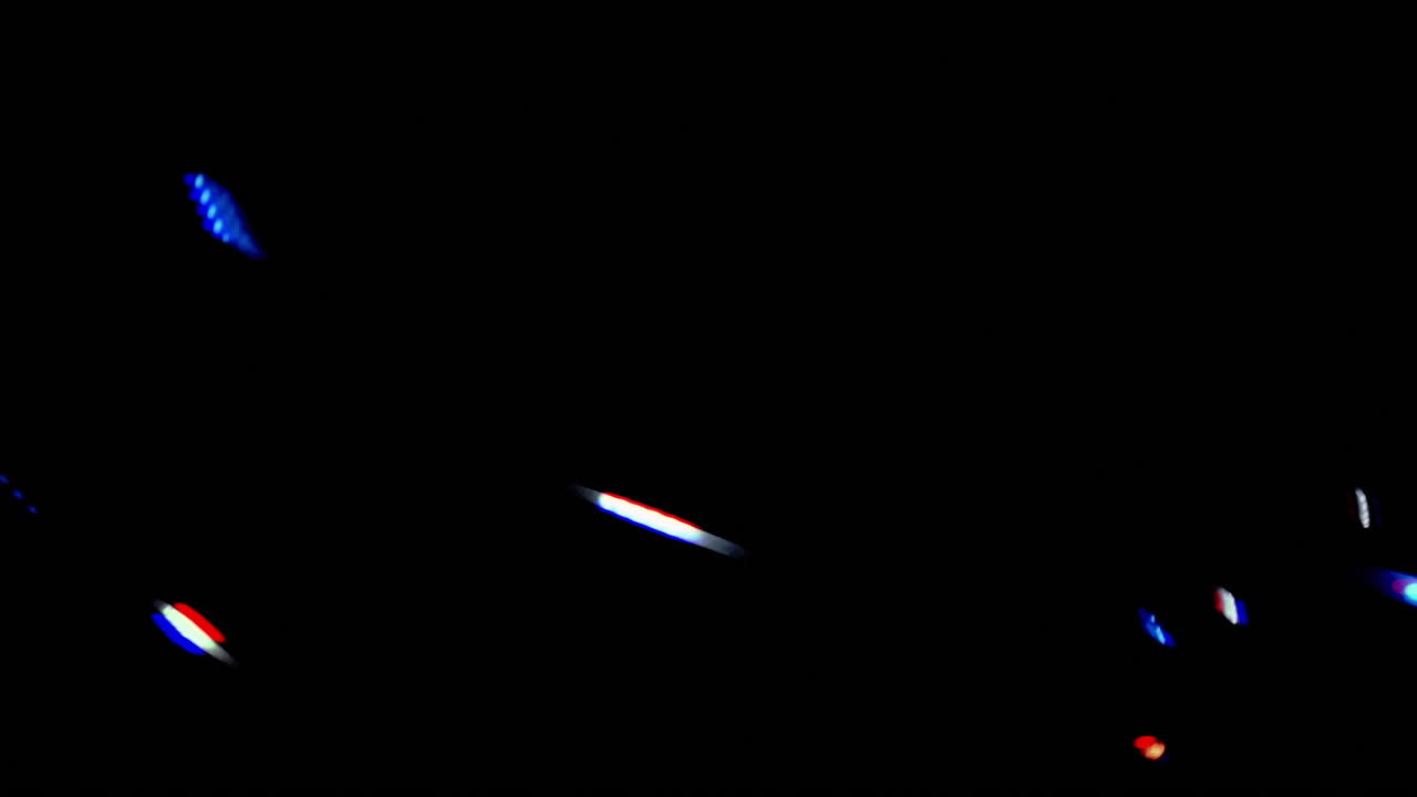 어 ⁇  속에서 혼란스러운 레이저 전투, 모든 방향에서 발사되는 다채로운  ⁇ 과 함께