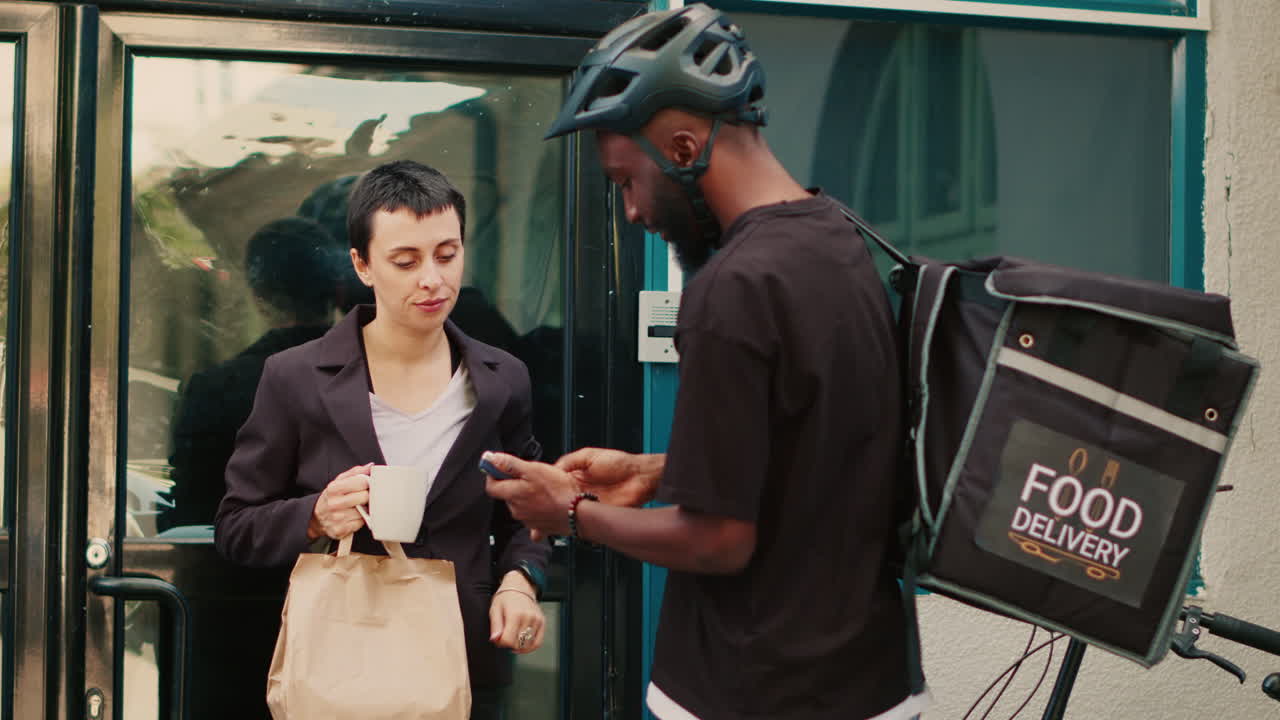 Food delivery by bicycle