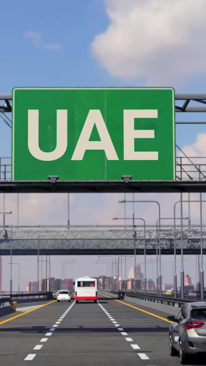 uae의 고속도로 위의 비행기