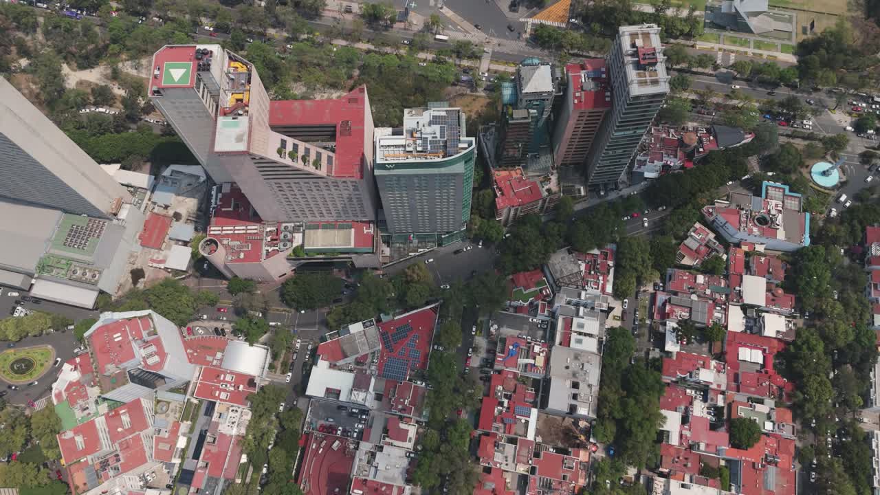 Aerial shot of Polanco's hotels and high-rises