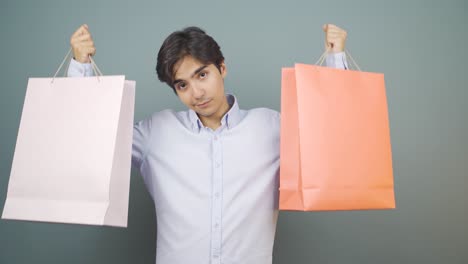 man shopping with credit card.