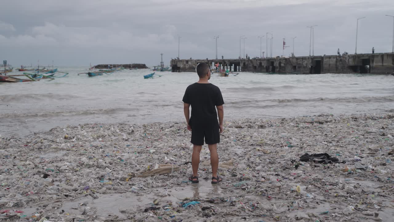 해변 의 플라스틱 오염