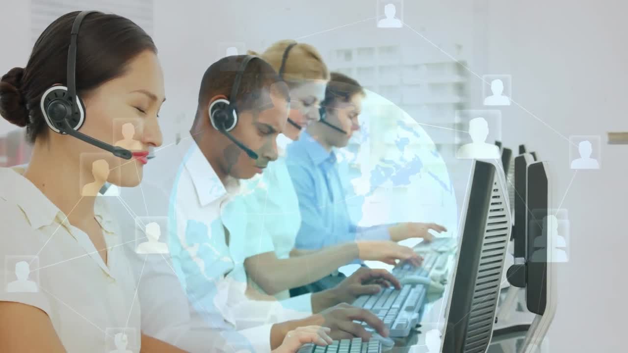 animación de la red de conexiones y el globo sobre las personas que usan auriculares de teléfono
