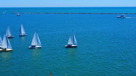 Ensign-class-sailboat-regatta-in-the-Milwaukee-Sailing-Basin