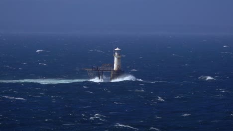 a storm in the indian ocean making big waves