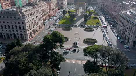 Arco-De-La-Victoria-En-La-Piazza-Della-Vittoria,-Génova,-Italia