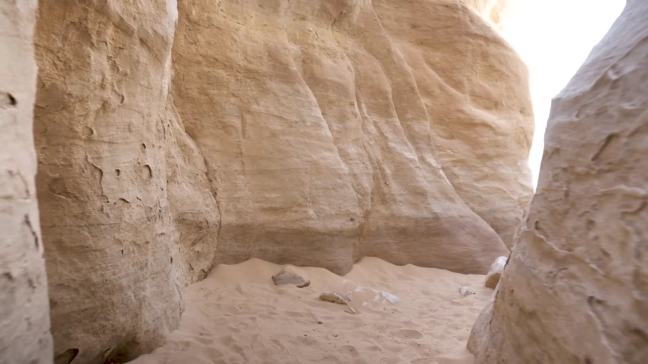 cañón de colores en dahab, conduciendo y explorando este hermoso cañón en egipto