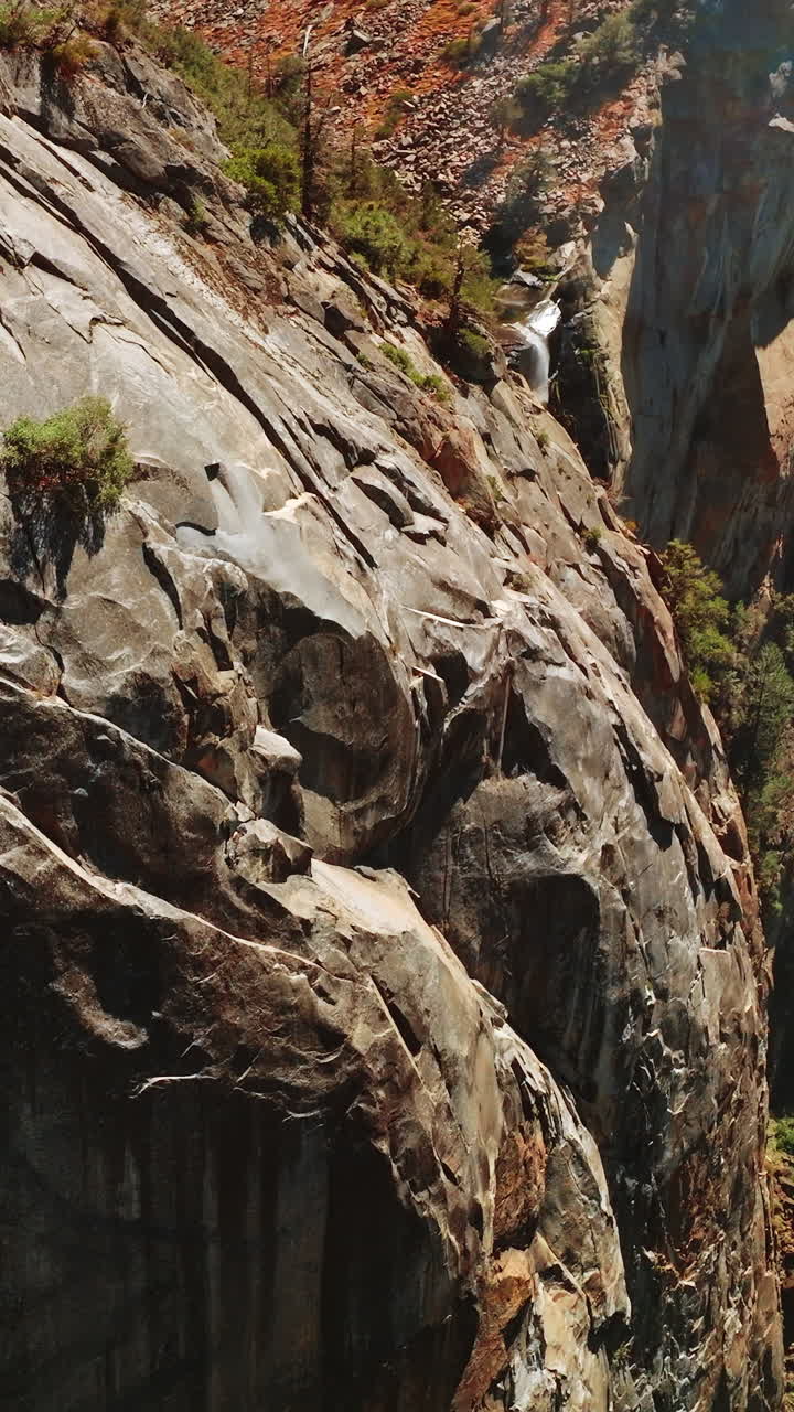 Yosemite national park valley aerial view. California cliff landscapes. Vertical video