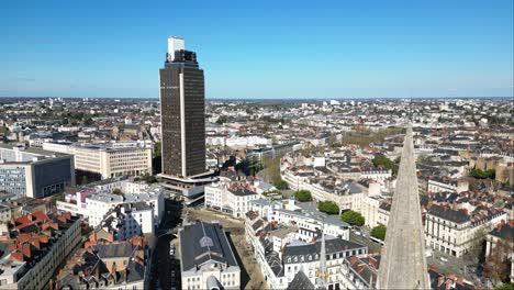 tour de bretaña o torre de bretaña, nantes en francia