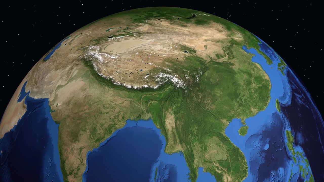 La terra digitale ruota e zooma su Itanagar, India, con un segnaposto rosso e informazioni demografiche