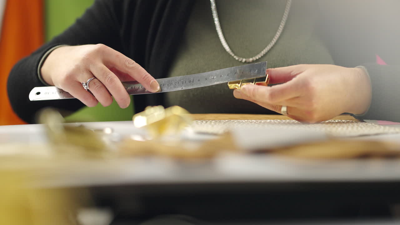 Measuring Jewelry Component