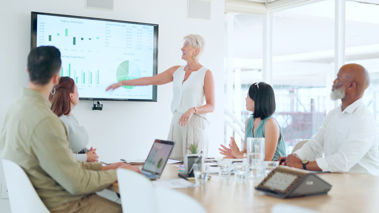 Presentation, business people