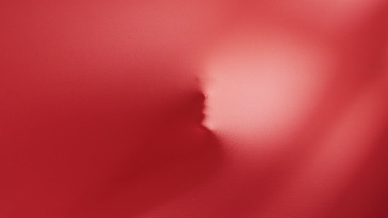 ⁇ 은 배경에 움직이는 손과 머리의 모양의 비디오