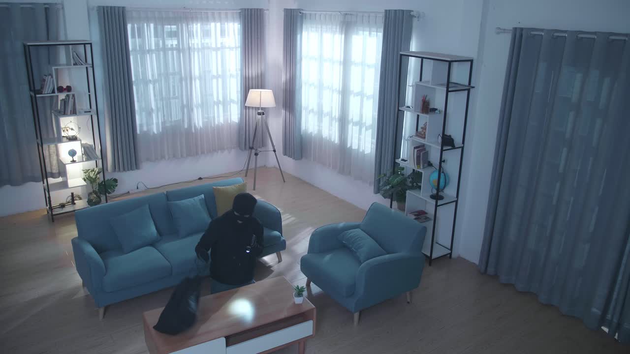 사람 과 함께 있는 거실 장면