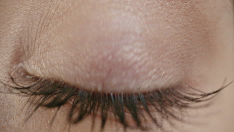 close-up-eye-opening-macro-iris-optical-sense