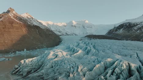 Dronevideo-of-the-glacier-Svinafellsjokull-in-Iceland