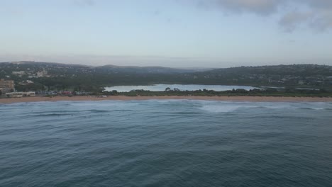 Dee-Por-Qué-Playas-Del-Norte-De-Sydney,-Nueva-Gales-Del-Sur,-Australia