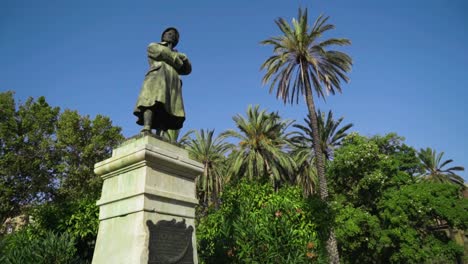 monument to a soldier in a park