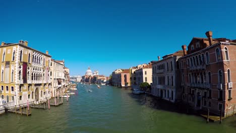 Grand-canal-in-Venice,-Italy-time-lapse-video