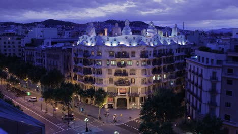 barcelona casa mila la pedrera building by gaudi timelapse at sunrise