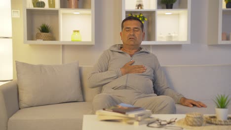 El-Paciente-Pulmonar-Experimenta-Dificultad-Para-Respirar.