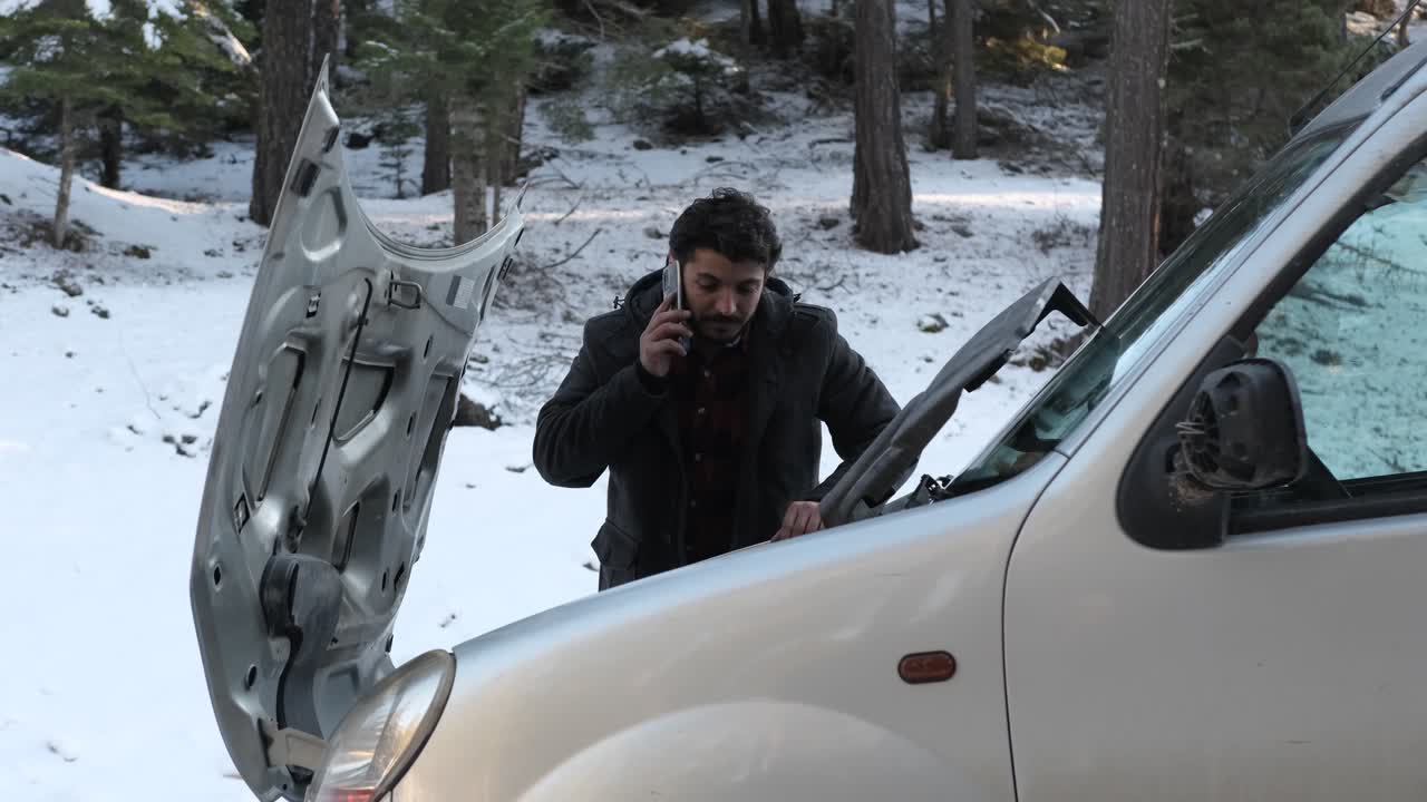 고장난 자동차에 대한 전화 서비스