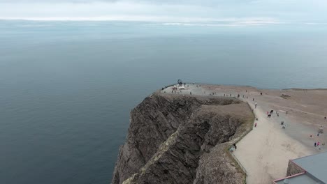 Cabo-Norte-(Nordkapp)-En-El-Norte-De-Noruega.