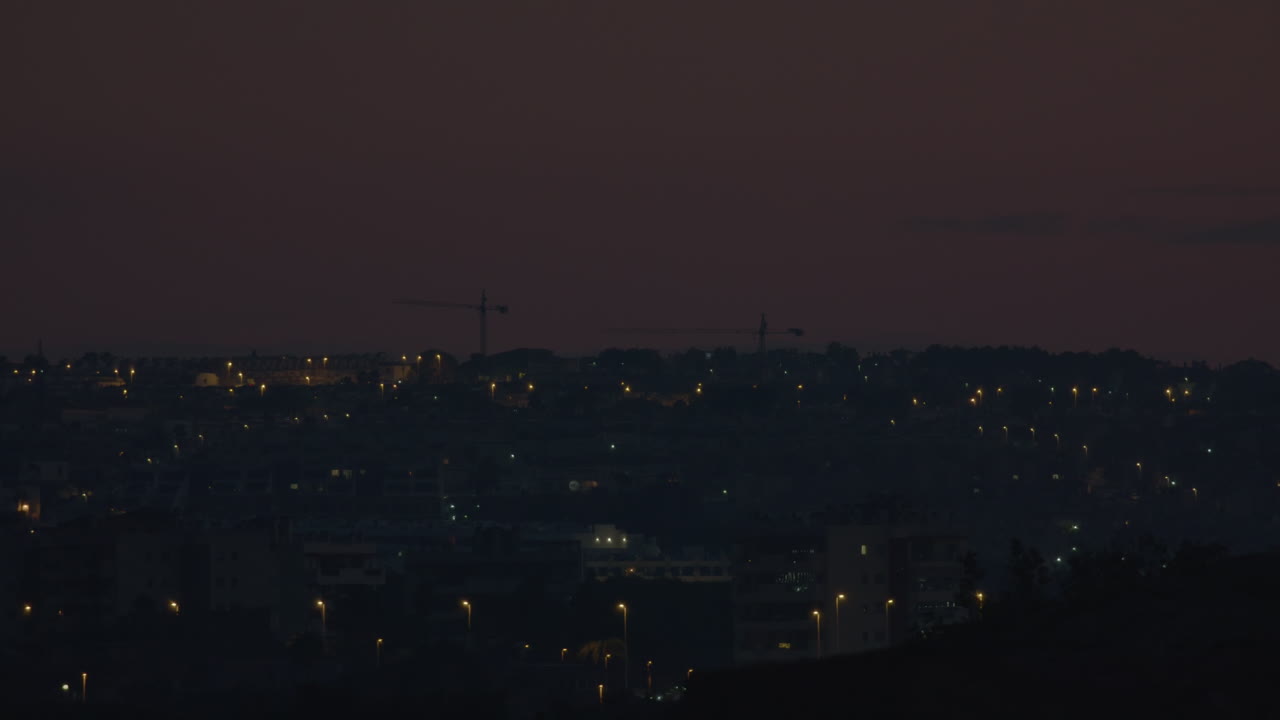 Panorama městských nočních světel