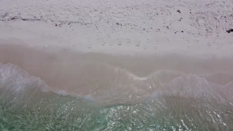 Aerial-view-of-Beach-tent-on-the-beach