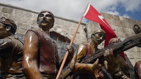 turquish-statues-on-gaziantep-castle