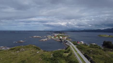 挪威著名的大西洋公路 (atlantic road)