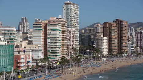 貝尼多姆 (benidorm) 14個國家