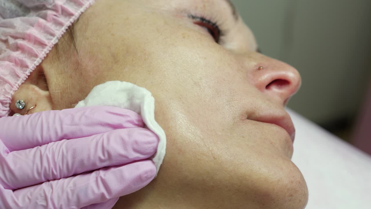 Procedura cosmetica e cura della pelle