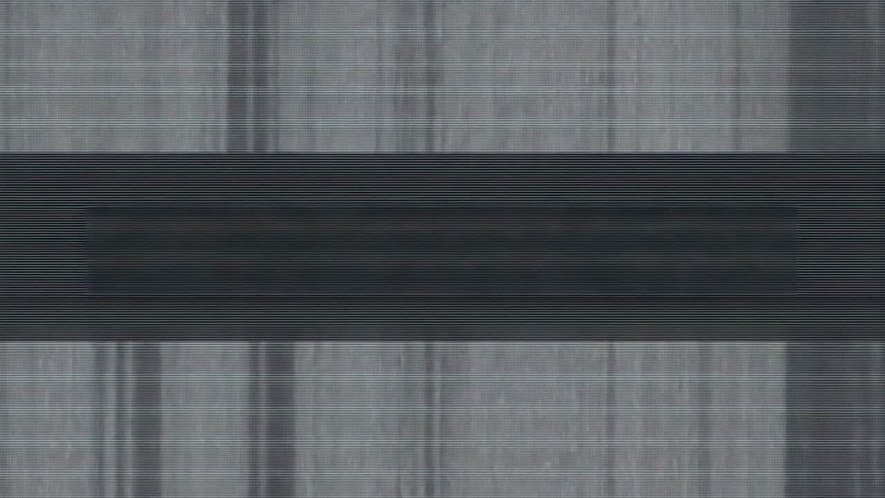 Displaying white bar after frame change, fading and disappearing in black band over striped screen