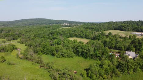 Flying-over-the-forested-countryside-of-the-state-of-Pennsylvania