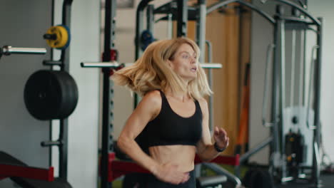 woman exercising in a gym