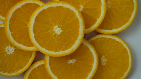 rodaja de fruta en cámara lenta naranja